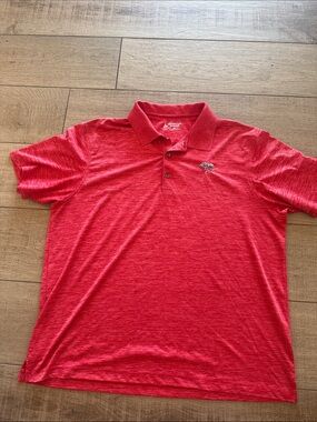 Men's Red Heather Polo Shirt with Subtle Logo